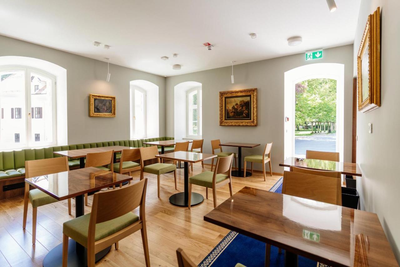 Boutique Hotel Dobrna - Terme Dobrna Buitenkant foto
