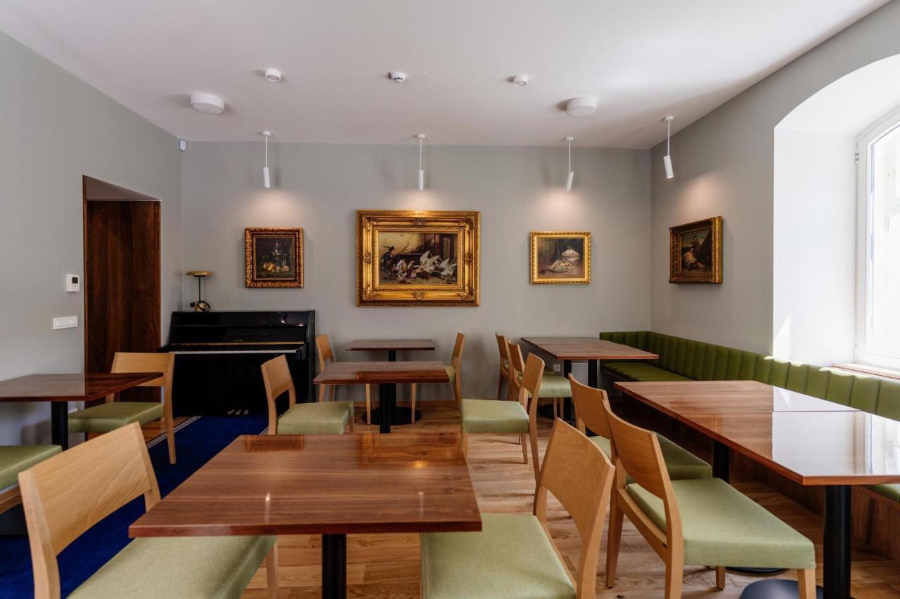 Boutique Hotel Dobrna - Terme Dobrna Buitenkant foto